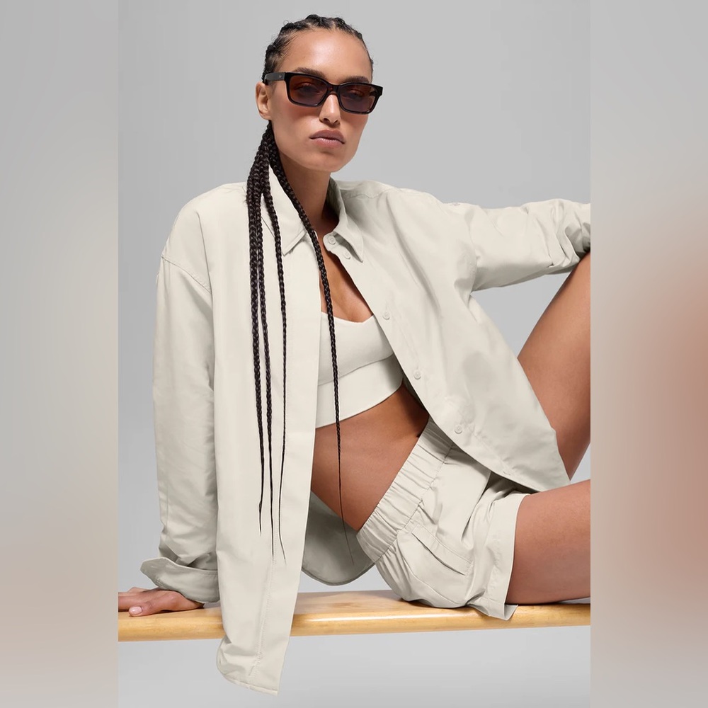 ALO Yoga Socialte Shacket in Bone Size XS oversized NWT
